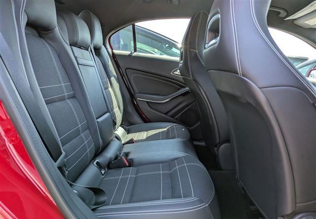 MERCEDES A180 3