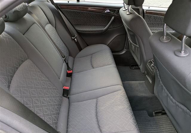 MERCEDES C200 4