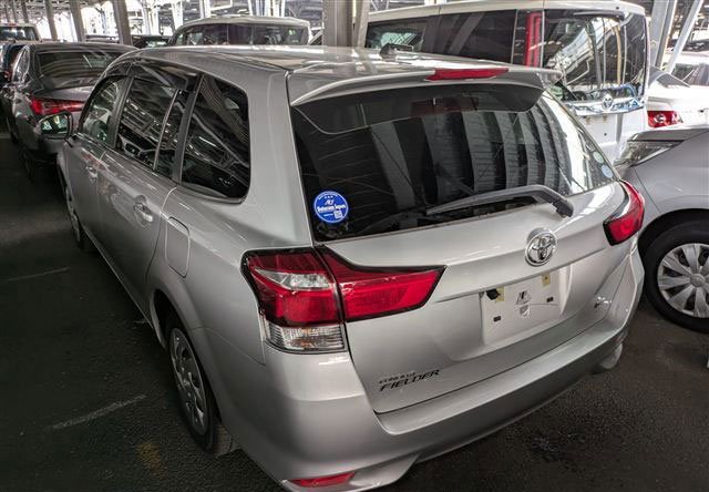 TOYOTA FIELDER - G 3