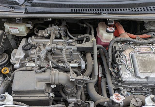 TOYOTA VITZ HV - F 5